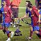 Barcelona, campeão da Copa do Rei, dá volta olímpica com o troféu Barcelona, campeão da Copa do Rei, dá volta olímpica com o troféu