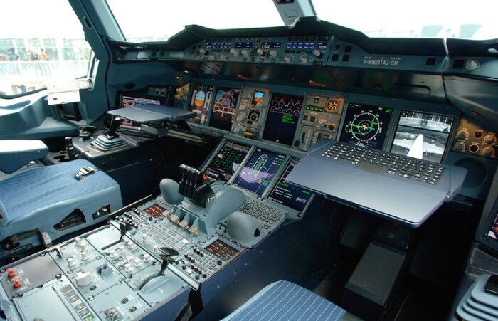 Maior avião de passageiros do mundo está no Brasil