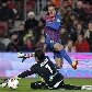 Cristian Tello marca o primeiro gol do Barcelona sobre a Real Sociedad