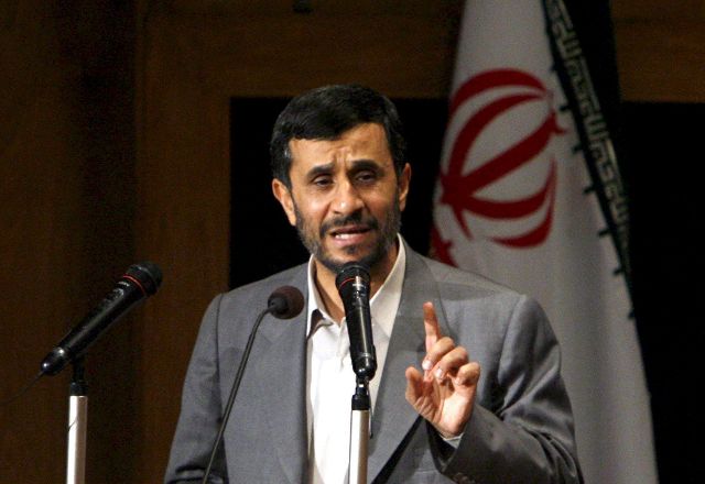 Ahmadinejad defende direito de possuir tecnologia nuclear