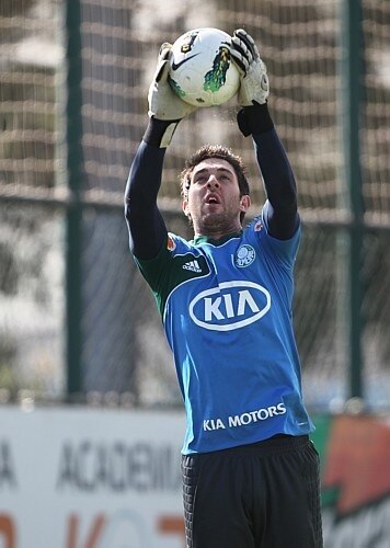 Palmeiras se prepara para viajar para Curitiba, que já está movimentada pela final da Copa do Brasil