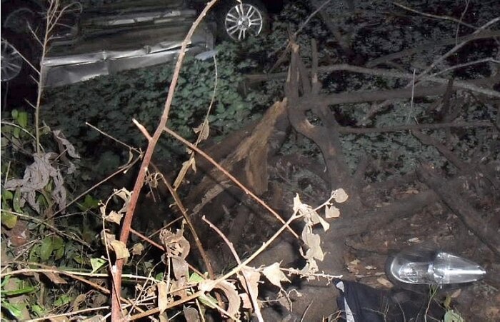 Carro com adolescentes desaparecidos é localizado em rio na Bahia