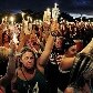 Fãs fazem vigília pelo 34º aniversário da morte de Elvis Presley
