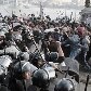 Forças de segurança se concentram para controlar a manifestação