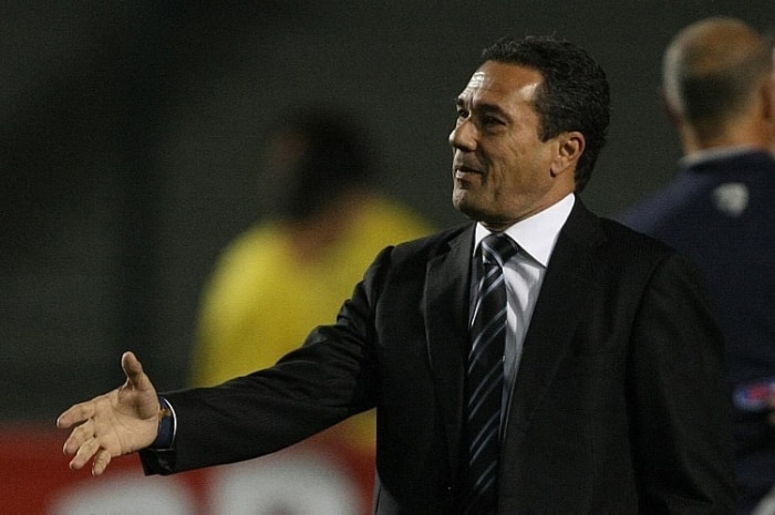 Corinthians vence por 3 a 1 e afasta o Grêmio da liderança do Brasileirão