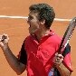 Guga vence Federer, já número 1 do mundo, no torneio de Roland Garros de 2004 Guga vence Federer, já número 1 do mundo, no torneio de Roland Garros de 2004