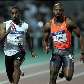 Gay (esq.) supera Powell e vence a prova dos 100 metros na Final Mundial Gay (esq.) supera Powell e vence a prova dos 100 metros na Final Mundial