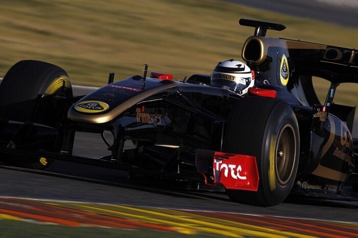 Kimi Raikkonen faz primeiro teste com a Lotus