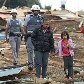 Moradores entram em confronto com a PM em reintegração de posse Moradores entram em confronto com a PM em reintegração de posse