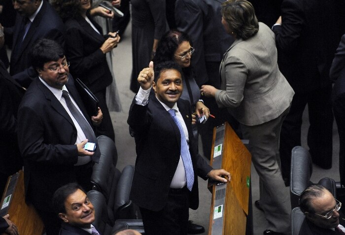 Tiririca assume como deputado federal na Câmara