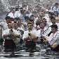 Búlgaros celebram o dia da Epifania (Dia de Reis), ritual anual para atrair saúde ao longo do ano