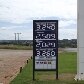 Preço da gasolina comum, chega a R$ 3,24 o litro na Rodovia BR 153, estado de Goiás.03/05/2011