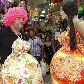 Fantasia com barrigão da falsa grávida vira hit na 25 de Março