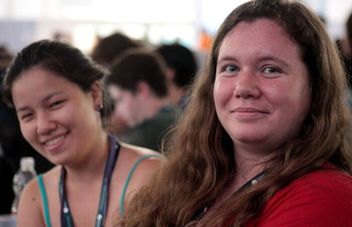 O que uma menina nerd carrega na mala da Campus Party?
