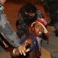 Polícia e manifestantes entram em confronto no Museu do Índio no Rio Polícia e manifestantes entram em confronto no Museu do Índio no Rio