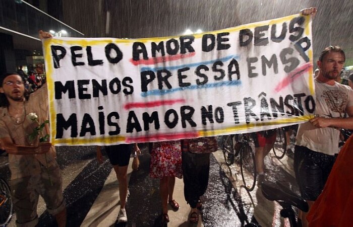 80% das faixas para bikes em SP são só para lazer