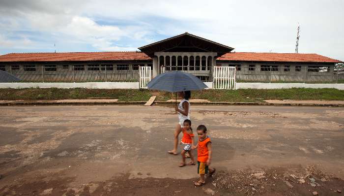 Hospital Estadual parado a dez anos em Tapauã, no Estado do Amazonas.
