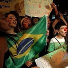 Cidades - A manifestação em Niterói começou por volta das 17h30 - Foto: Wilton Junior/AE