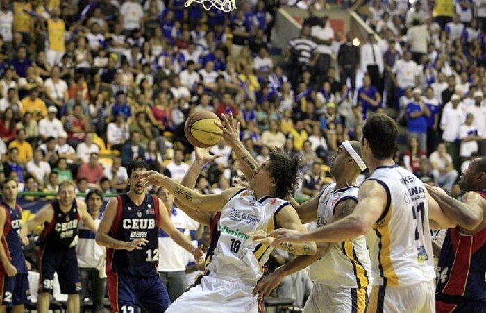 Brasília vence São José e é campeão do NBB