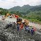 Obras no km 89 da Rodovia Mogi-Bertioga em São Paulo que continua interditada