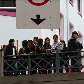 Chineses observam operação da PF no centro de São Paulo contra o trabalho escravo Chineses observam operação da PF no centro de São Paulo contra o trabalho escravo