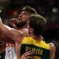 Sem tentar escolher adversário, Brasil vence Espanha e passa em 2º no grupo Sem tentar escolher adversário, Brasil vence Espanha e passa em 2º no grupo