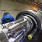 Imagem do túnel do LHC, o maior acelerador de partículas já construído
