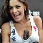 Modelo paraguaia Larissa Riquelme participa de sessão fotográfico de uma grife, em São Paulo