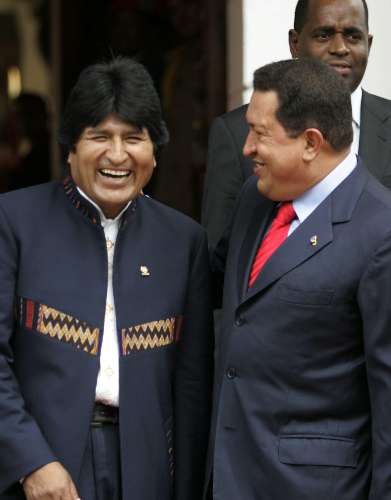 Chaves encontra Morales
