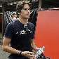 Nelsinho Piquet deixa o kartódromo da Granja Viana após treino