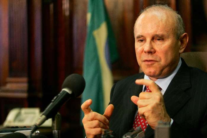 DÍVIDA EXTERNA/FAZENDA
