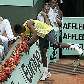Gael Monfils tenta não bater em placa em vitória no torneio de Roland Garros