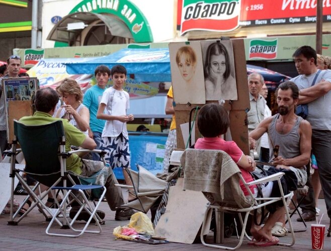 Artistas na Ulitsa Arbat, rua dos artistas desconhecidos