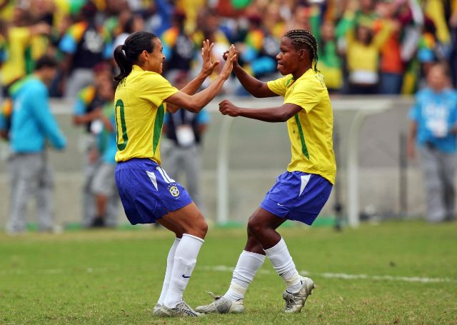 Brasil é ouro no futebol feminino