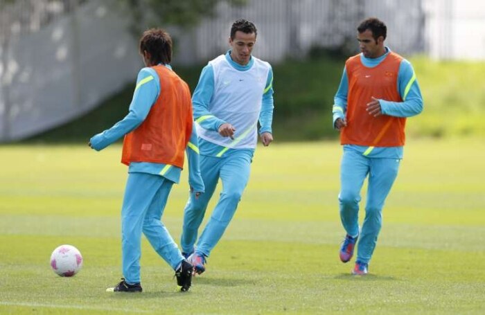 Seleção brasileira faz último treino em Manchester antes de encarar a Bielorrúsia