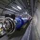 Imagem do túnel do LHC, o maior acelerador de partículas já construído