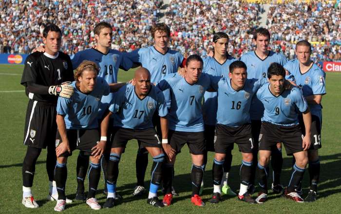 O time posado do Uruguai antes de partida das Eliminatórias da Copa 2010