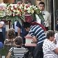 Parque onde menina morreu ao cair de brinquedo ficará fechado para perícias Parque onde menina morreu ao cair de brinquedo ficará fechado para perícias