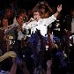 Aécio assume PSDB e ataca fragilidades do governo Dilma