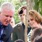 Diretor de Avatar, James Cameron, e a atriz, Sigourney Weaver, plantam um pau-brasil no Ibirapuera Diretor de Avatar, James Cameron, e a atriz, Sigourney Weaver, plantam um pau-brasil no Ibirapuera