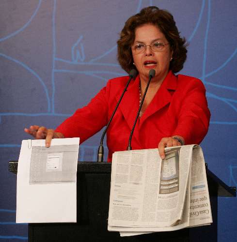 DOSSIÊ/DILMA 
