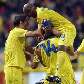 Brasileiro Marcos Senna comemora gol da vitória do Villarreal Brasileiro Marcos Senna comemora gol da vitória do Villarreal