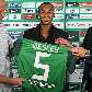 O meio-campo Wesley, ex-Santos, é oficialmente apresentado no Werder Bremen, da Alemanha