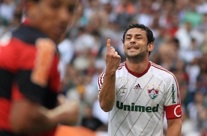 Fluminense vence Flamengo por 1 a 0 na comemoração dos 100 anos do Fla-Flu 