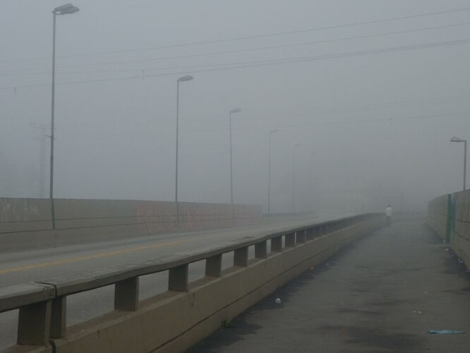 Neblina na cidade de Santo André,em São Paulo.11/06/2011