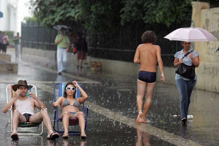 Tempo abafado, no entanto, provocou uma tempestade em São Paulo durante a tarde