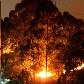 Incêndio atinge vila próxima ao acesso à Rodovia Anhanguera