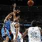 Russell Westbrook, do Oklahoma City Thunder, passa a bola contra Arron Afflalo e Nenê, do Nuggets Russell Westbrook, do Oklahoma City Thunder, passa a bola contra Arron Afflalo e Nenê, do Nuggets