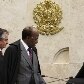 Joaquim Barbosa assume a presidência do STF