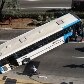 Motorista abandona ônibus atravessado na avenida 9 de julho e desaparece, em São Paulo.21/06/2011